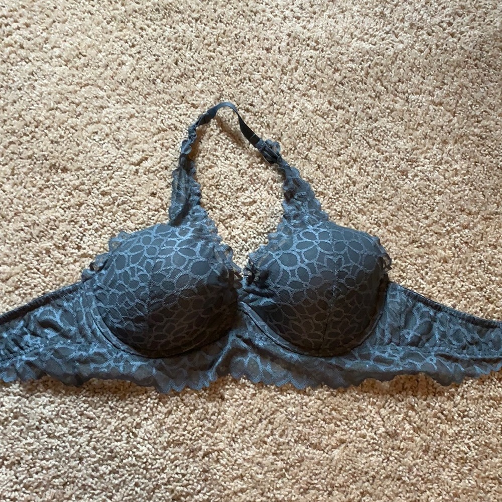 Pink Victoria’s Secret medium D-DD halter style bra